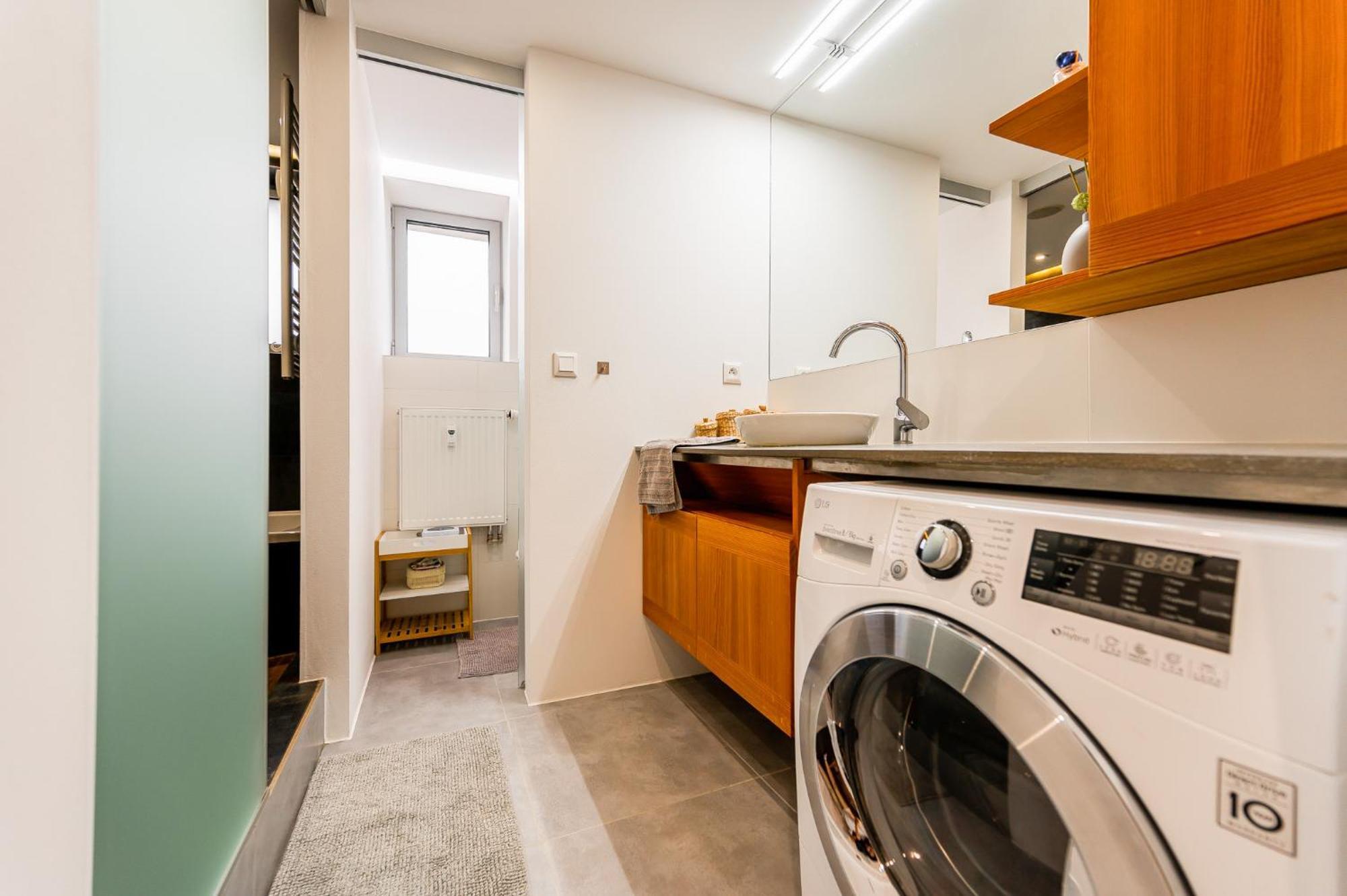 Luxury Apartment In The City Centre Košice Buitenkant foto
